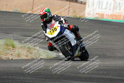 media/Jun-04-2022-WERA (Sat) [[b852bbbd55]]/Practice Races/5-750cc and up novices/